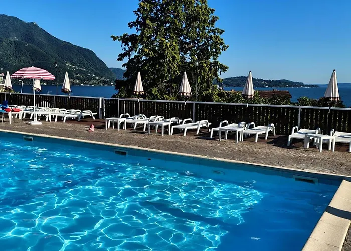 La Selva And Woods 公寓